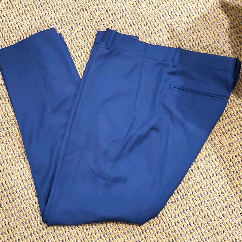 H&M men's navy dress pant